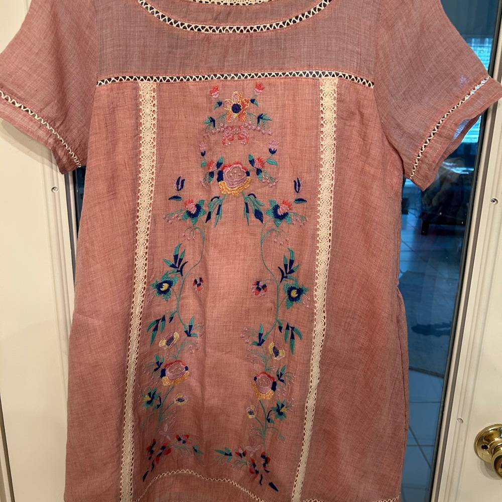 Umgee embroidered light pink Tunic/Dress.